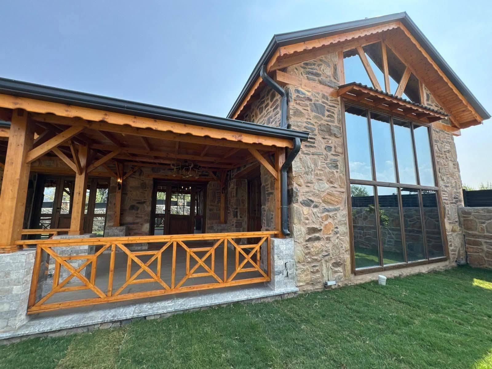 Nazilli Sevindikli Satılık Lüks Taş Villa | 2000 m² Ars