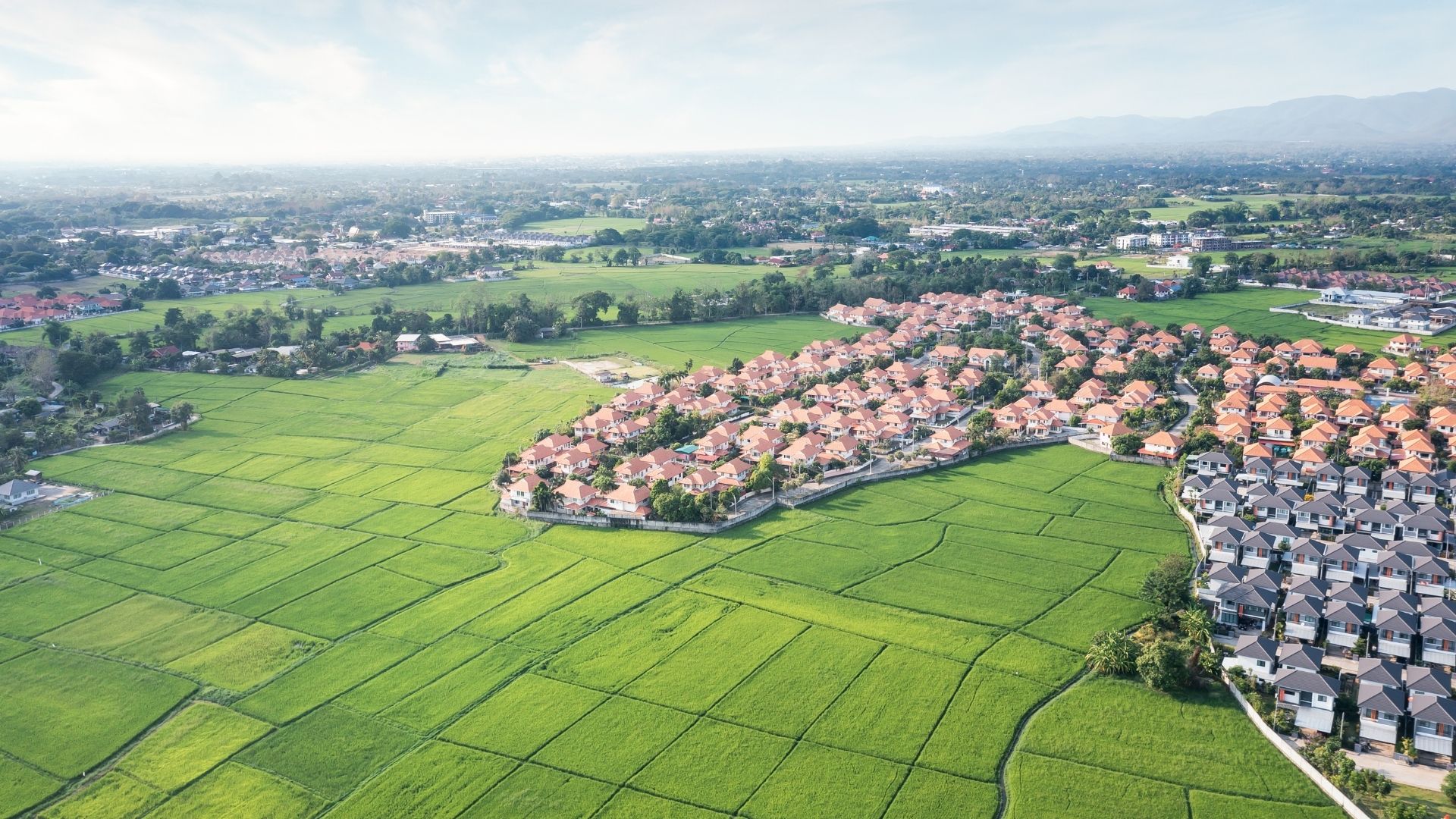 DÜRÜST VE GÜVENİLİR BİR ARSA YATIRIM DANIŞMANIYLA GELECEĞİNİZE YATIRIM YAPIN